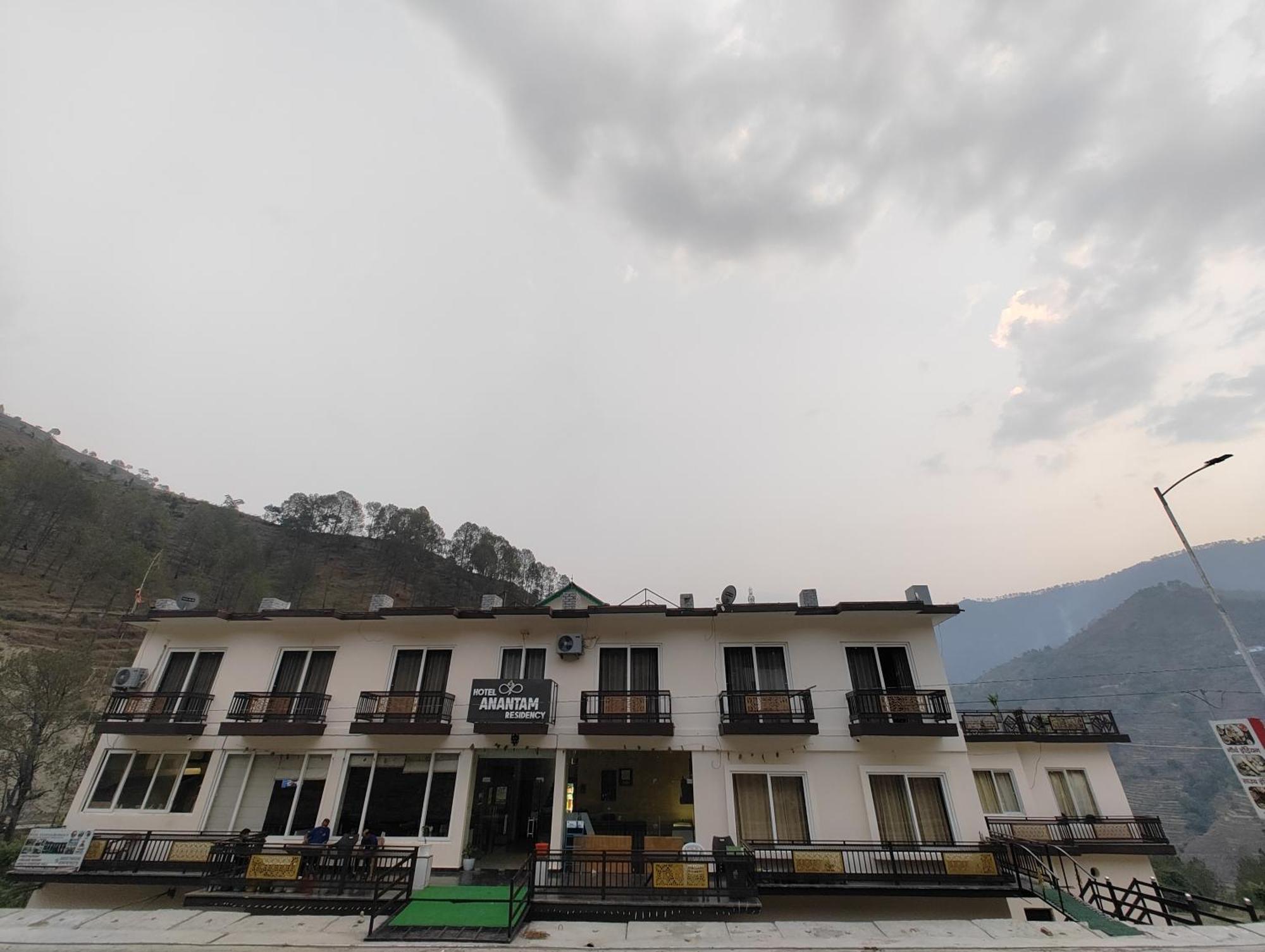 Hotel Anantam Residency Uttarkāshi Eksteriør bilde